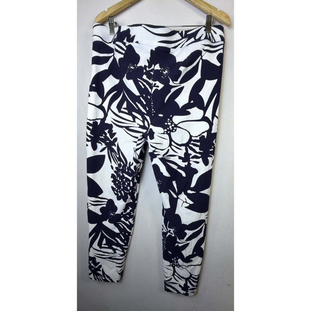 Chico's 2.5 Travelers vacation Hawaii Tropical Floral resort Ankle Pants Navy 14 - Picture 10 of 14